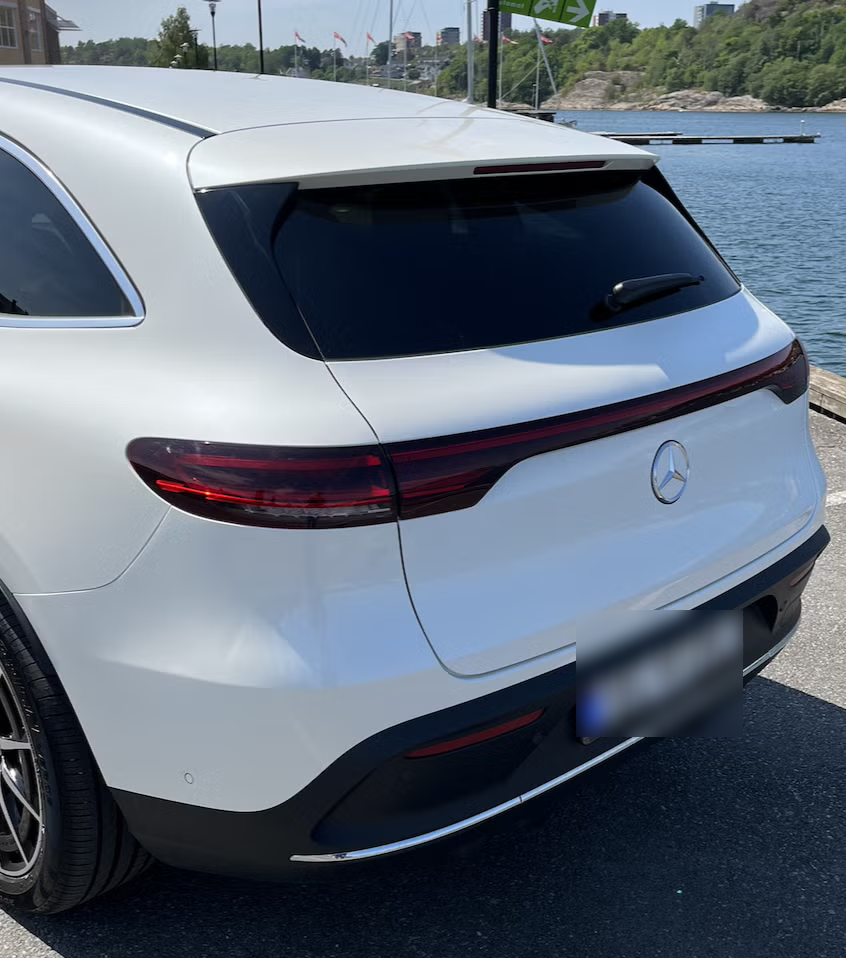 Mercedes-Benz EQC 2021 7