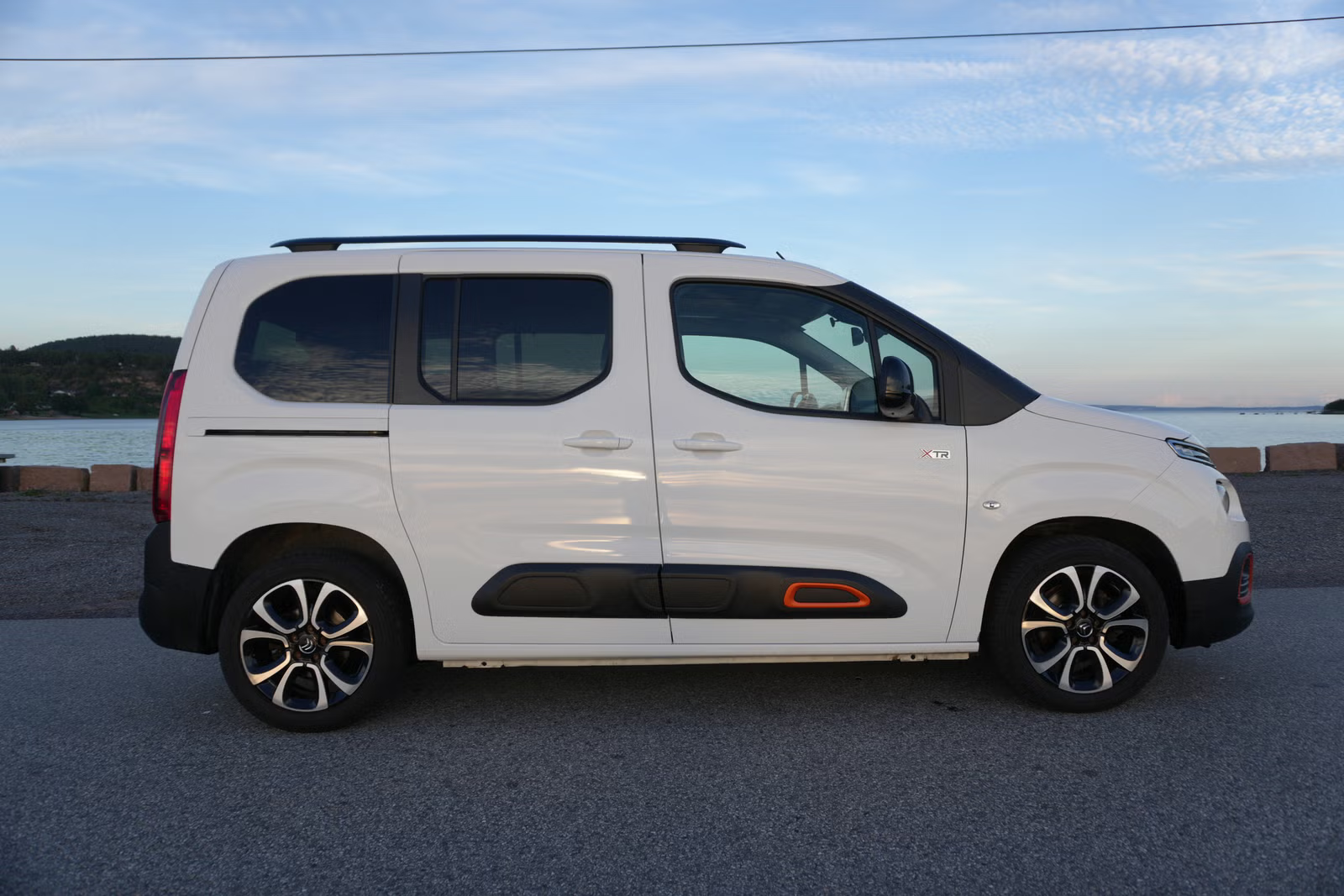 Citroen Berlingo Multispace XTR 2019 19