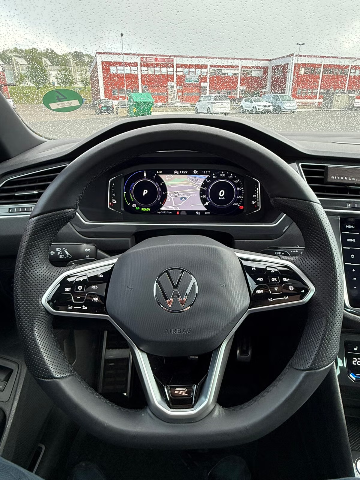 Volkswagen Tiguan eHybrid R-Line 2023 33