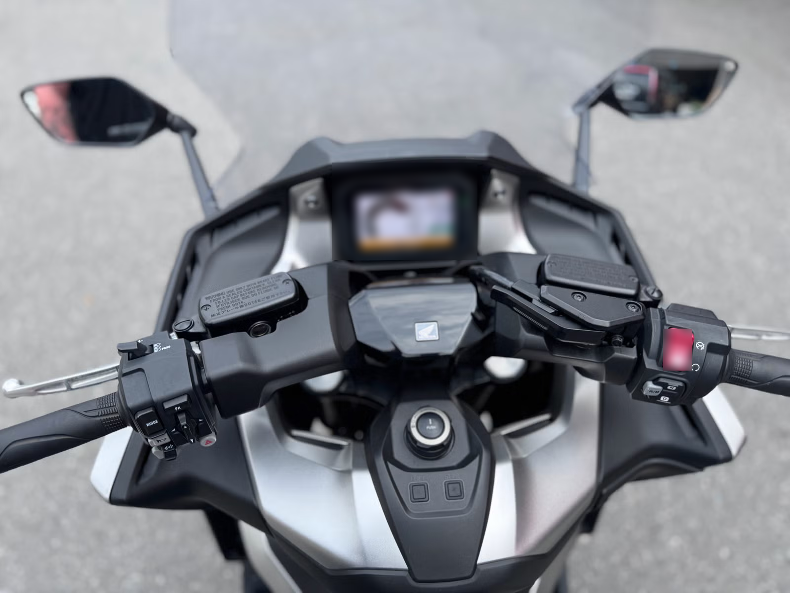 Honda Forza 750 2021 8