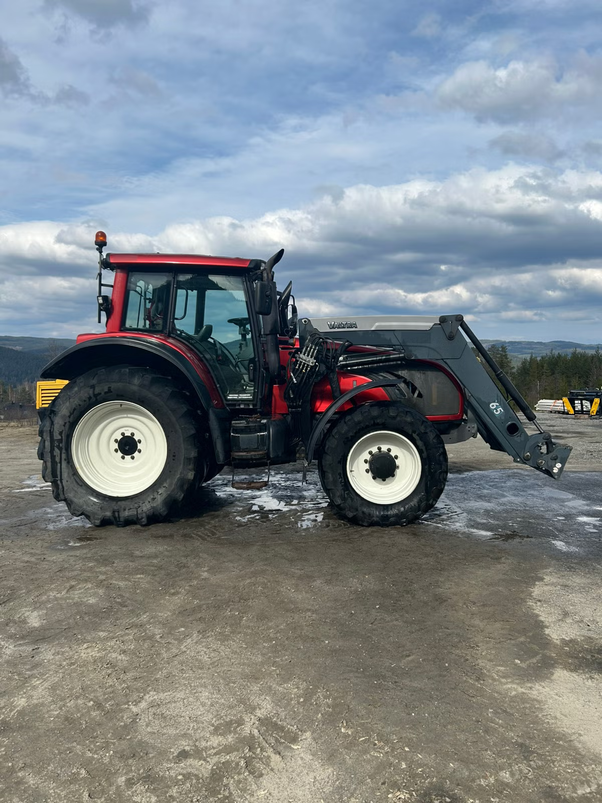 Valtra T202D 2011 4