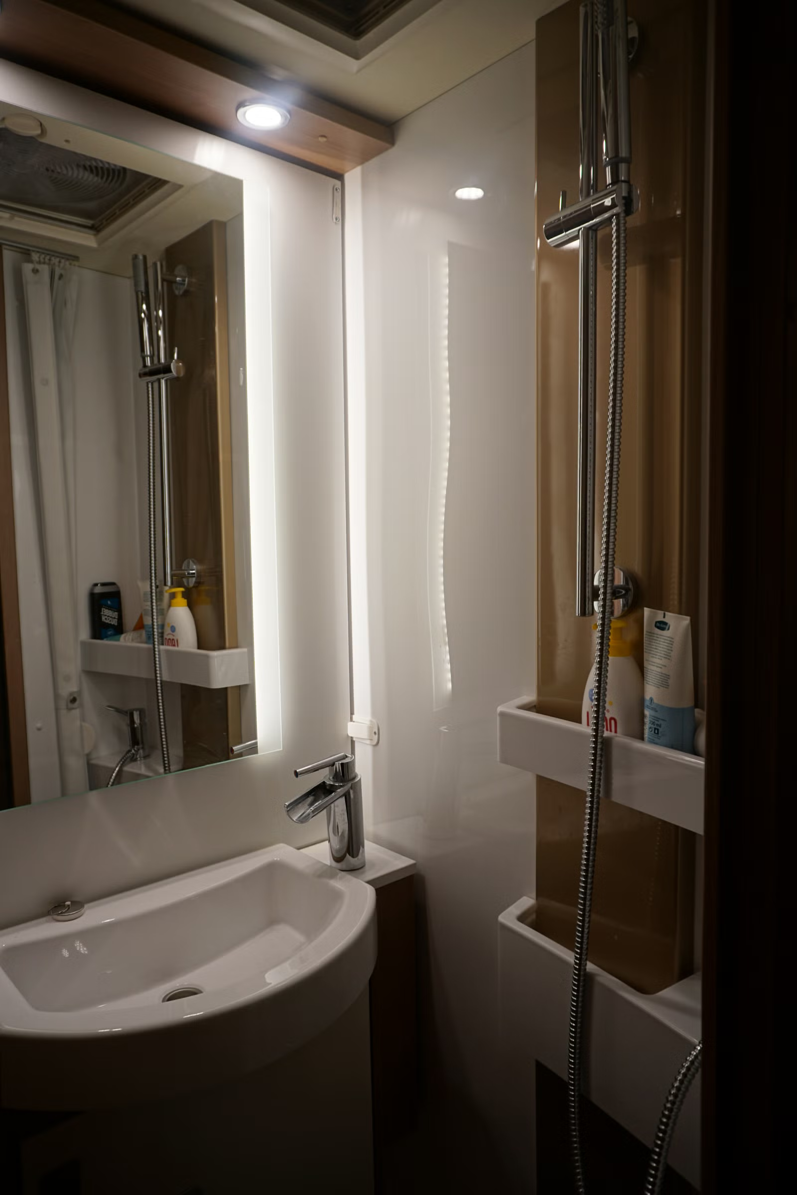 Burstner Bürstner Lyseo Édition Nordique 699 2018 29