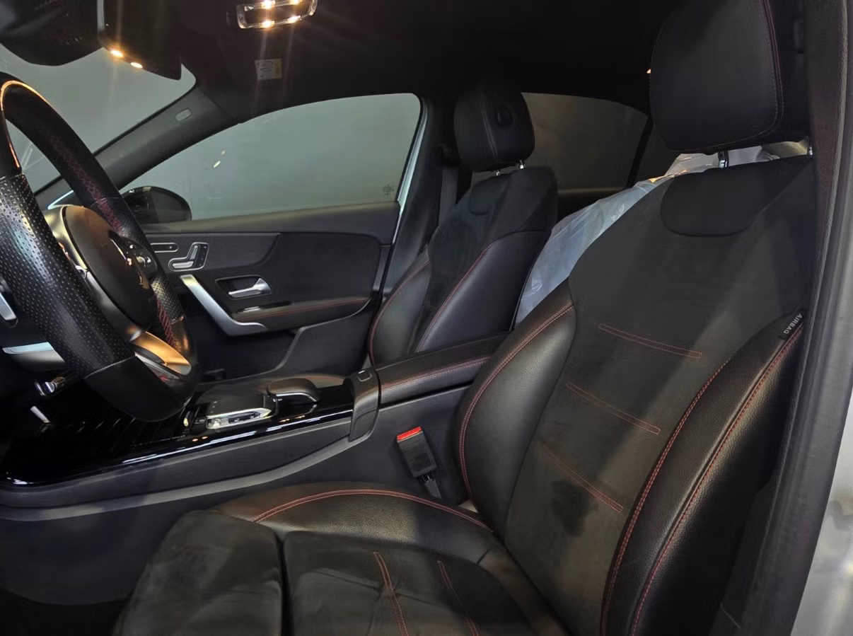 Mercedes-Benz A200 Sedan (AMG) 2019 6