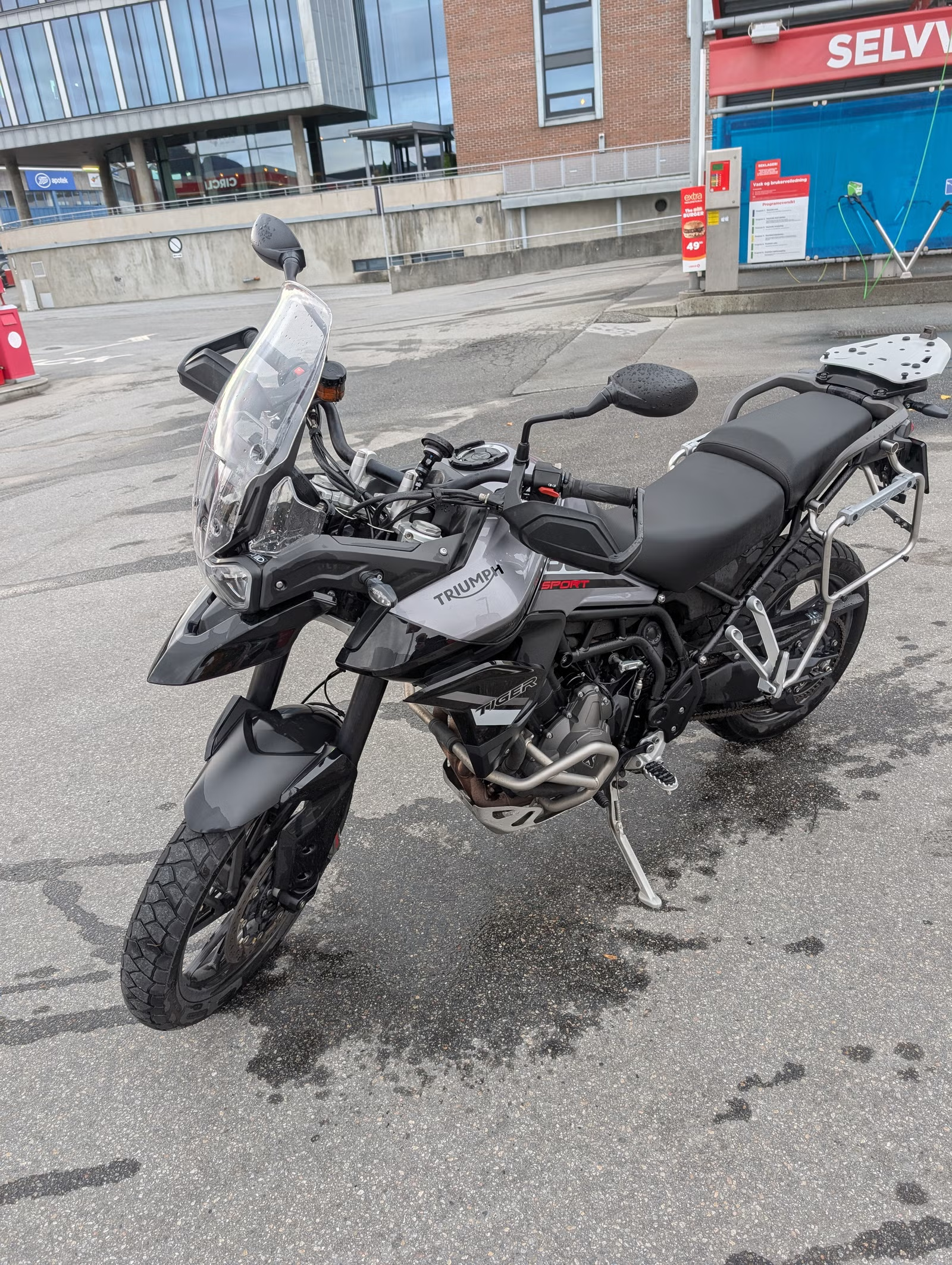 Triumph Tiger 850 2024 2