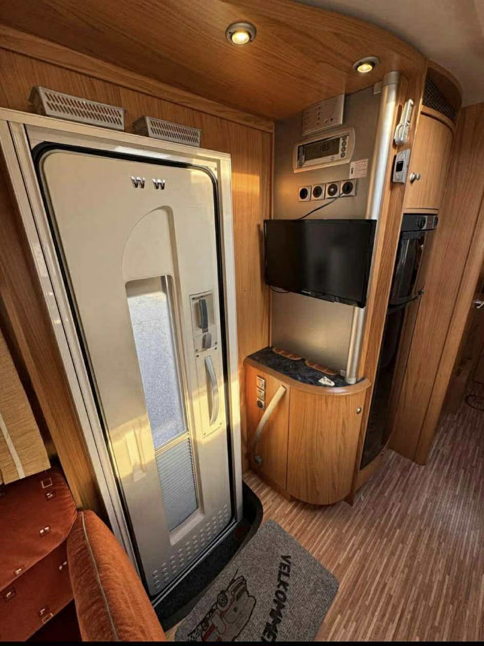 Burstner Elegance i 821 2008 3