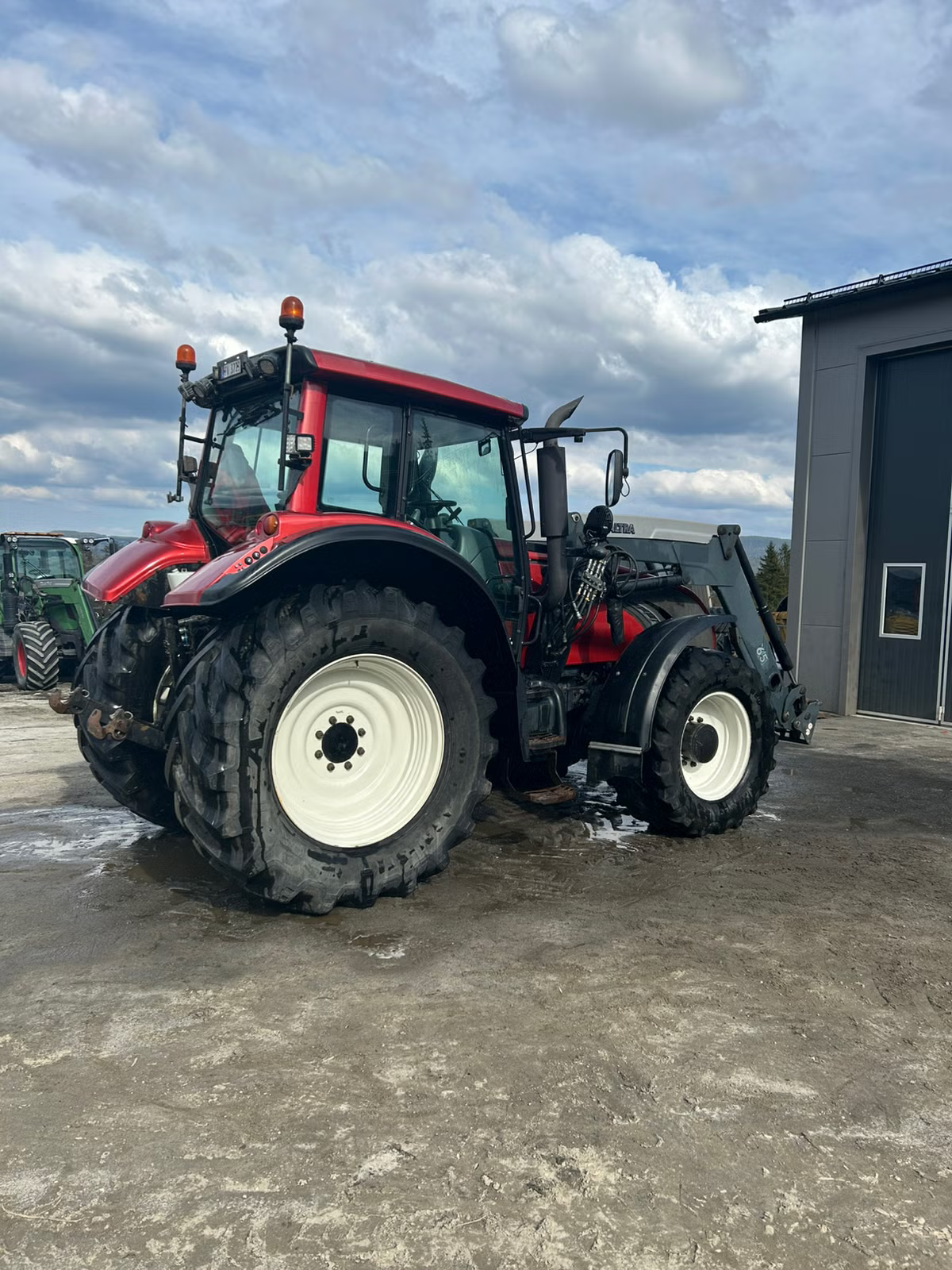 Valtra T202D 2011 3