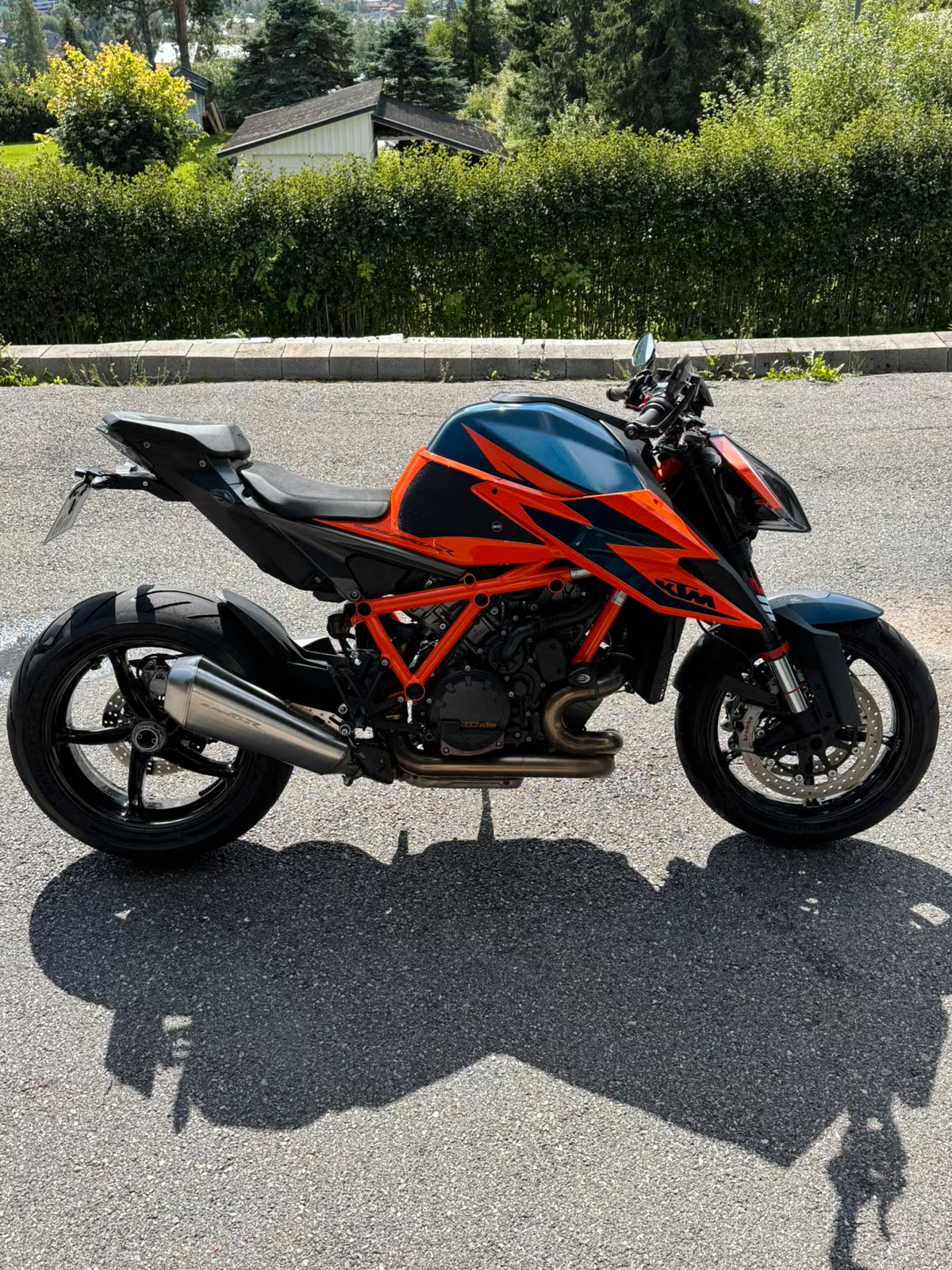 KTM 1290 Super Duke R 2020 13