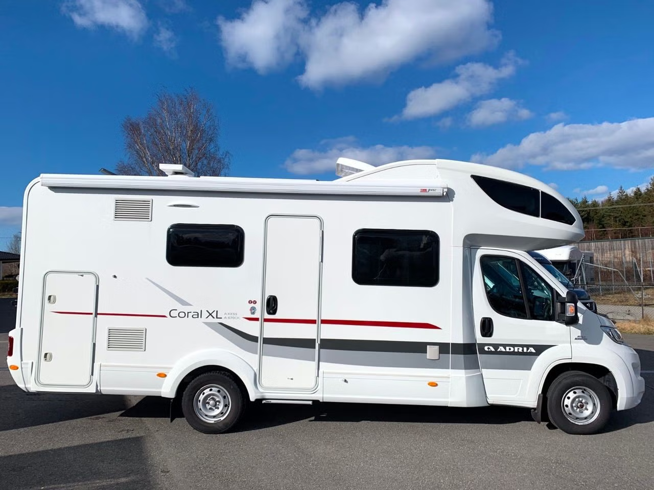 Adria Alcove 2017 2