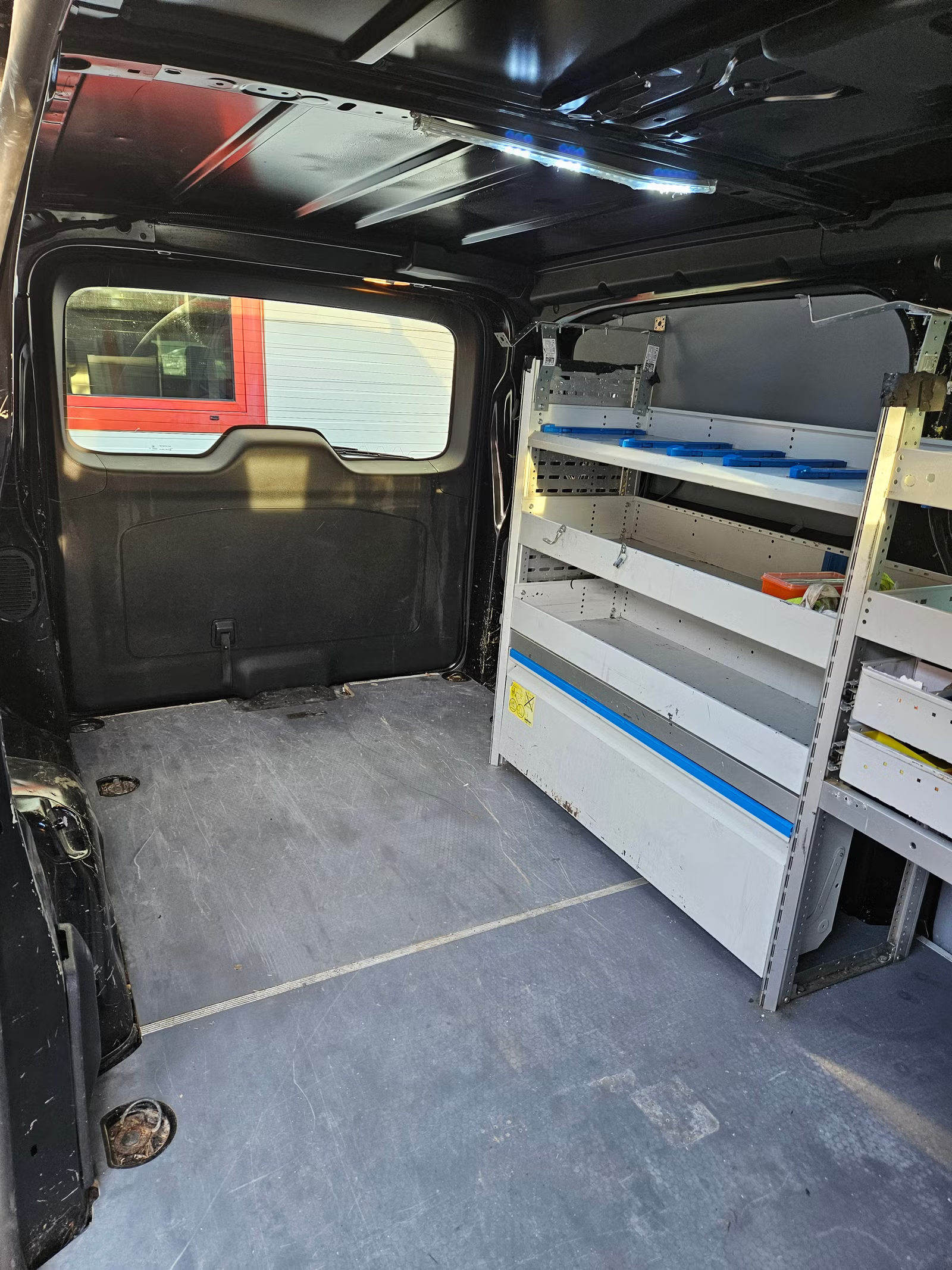 Peugeot e-Expert 2021 7