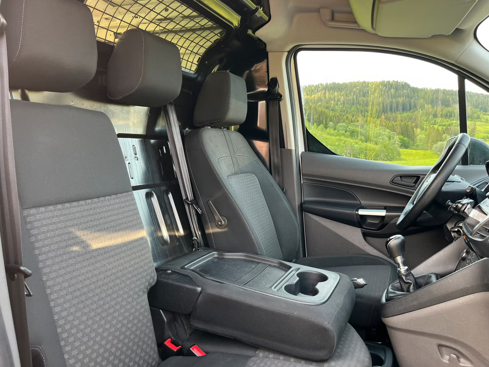 Ford Transit Connect 2019 16