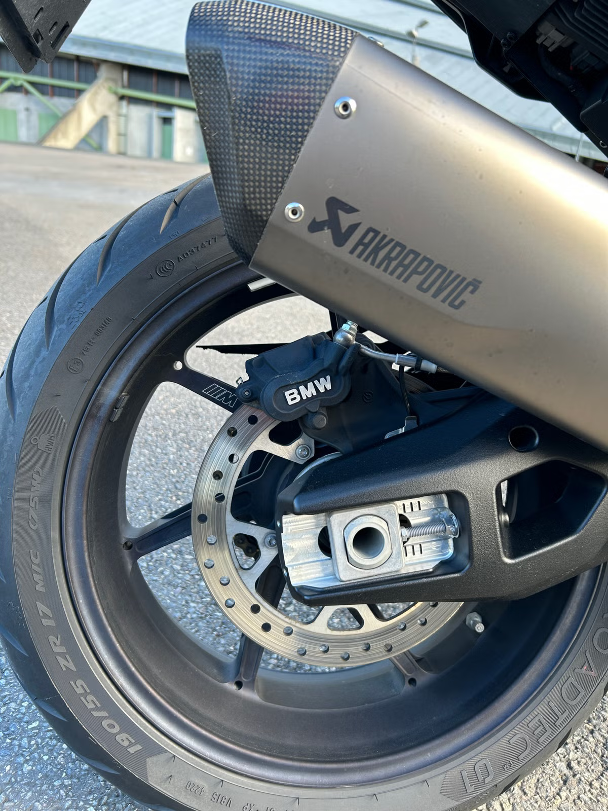 BMW S 1000 XR Motorsport 2022 24