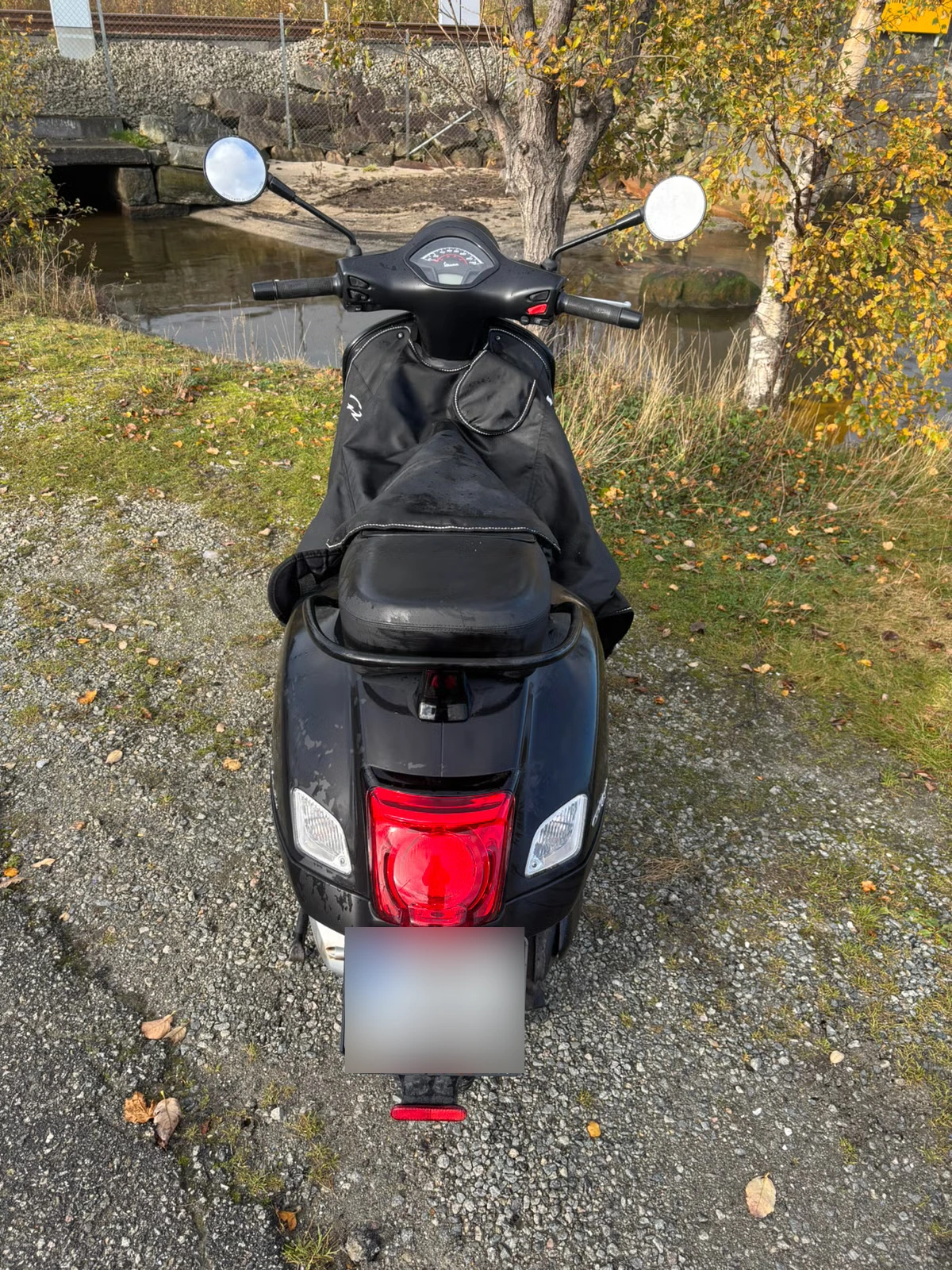 Vespa GTS 300 Notte 2020 9