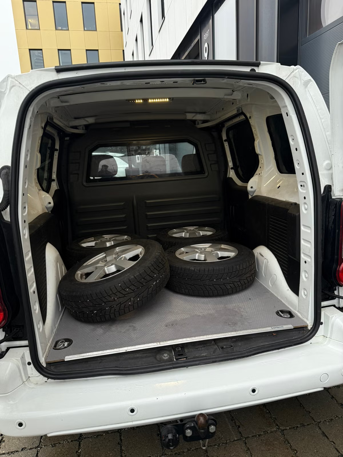 Peugeot Partner 2020 6