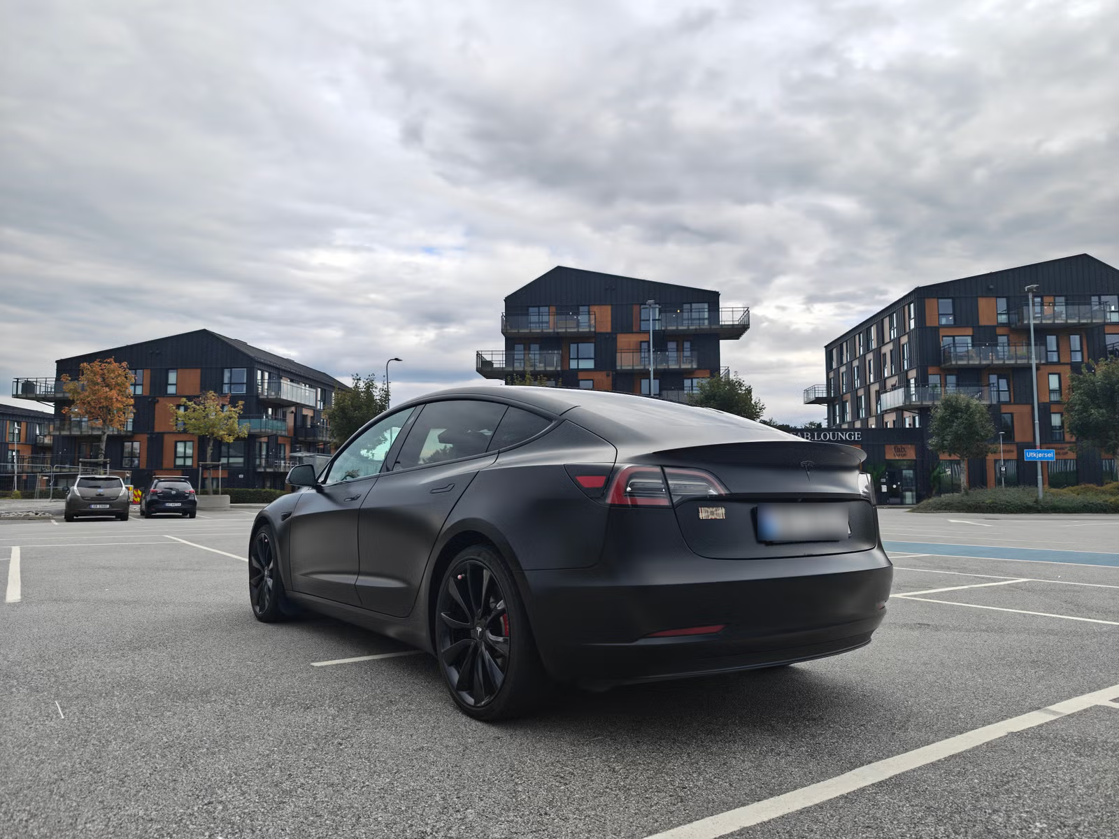 Tesla Model 3 Performance 2019 3