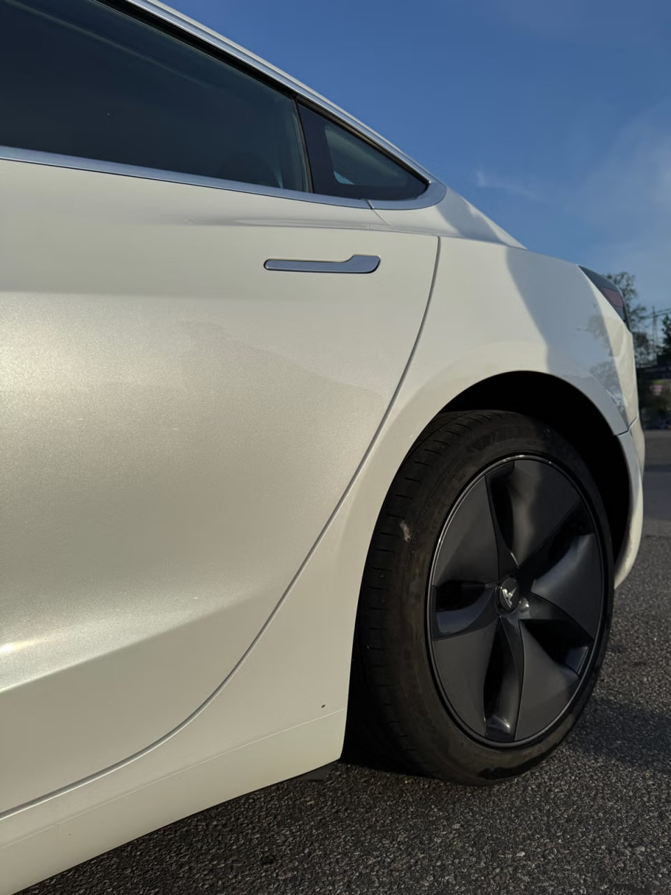 Tesla Model 3 Long Range AWD 2019 13