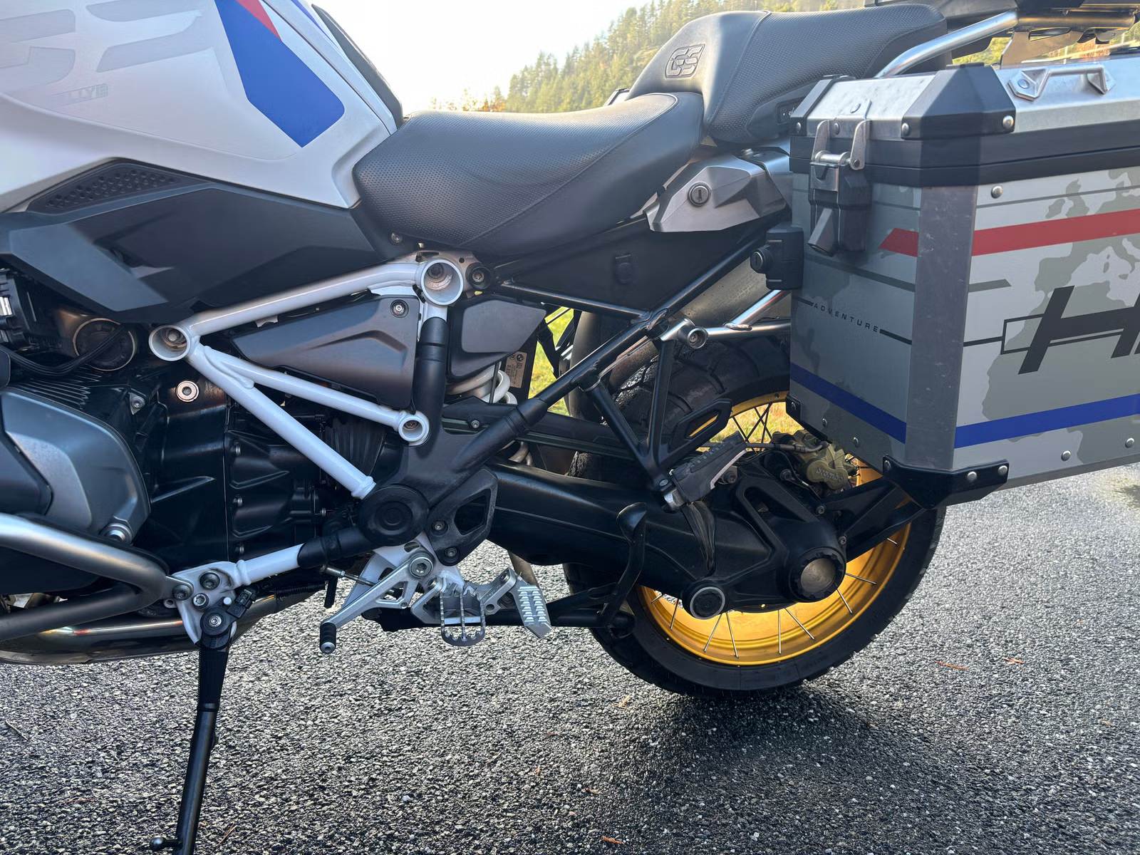 BMW R 1250 GS Rally 2022 6