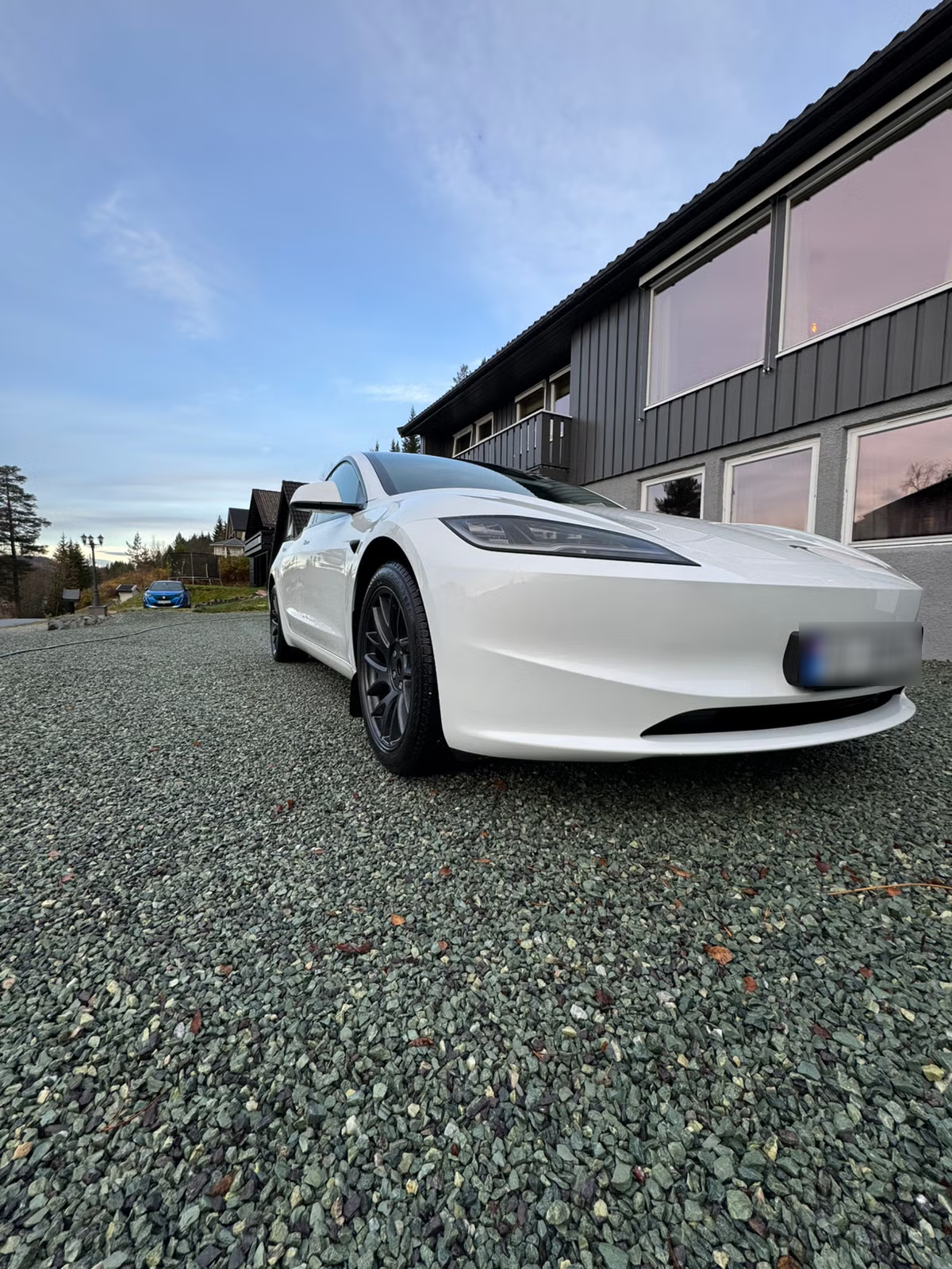 Tesla Model 3 2024 10