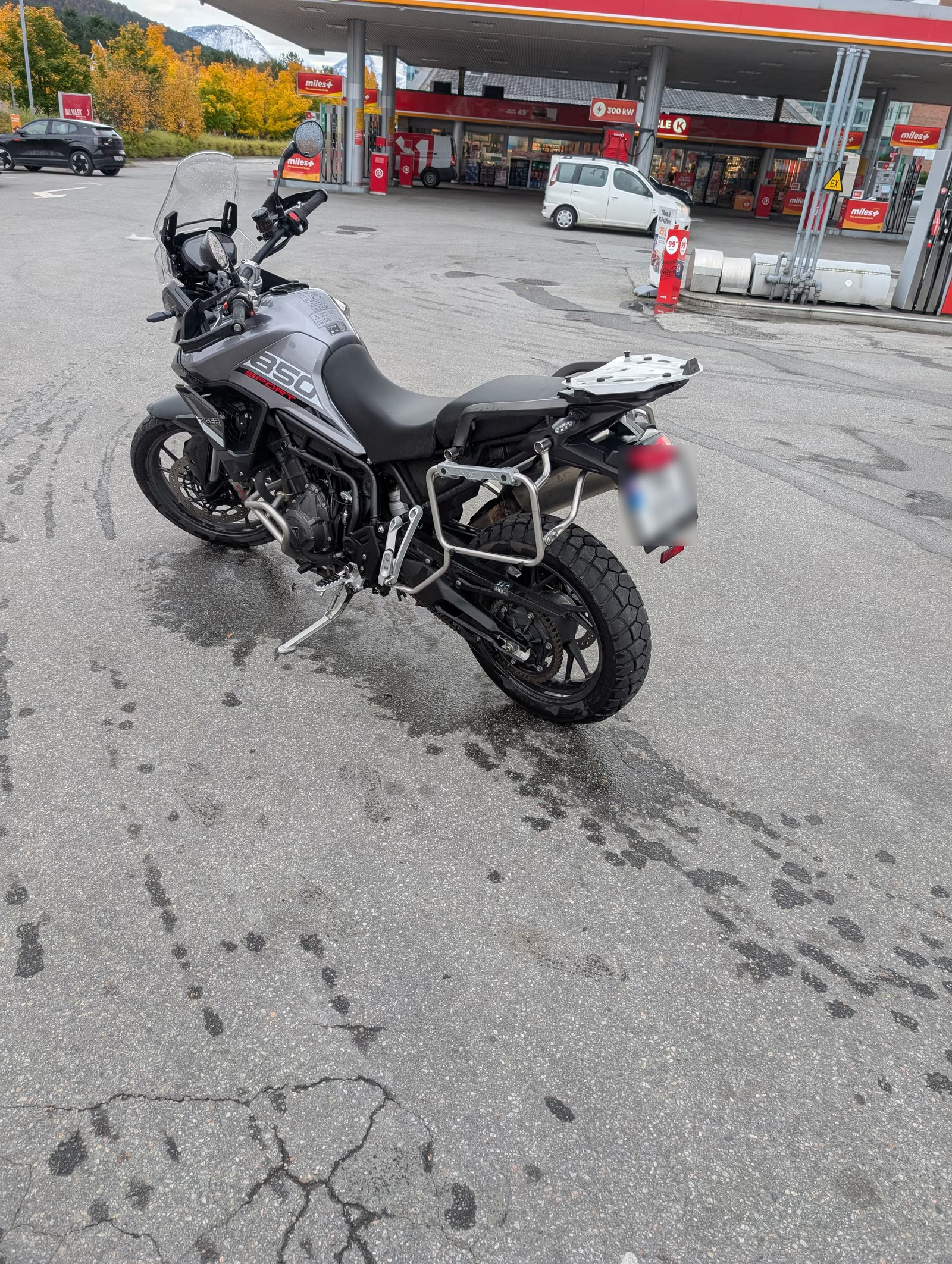 Triumph Tiger 850 2024 4