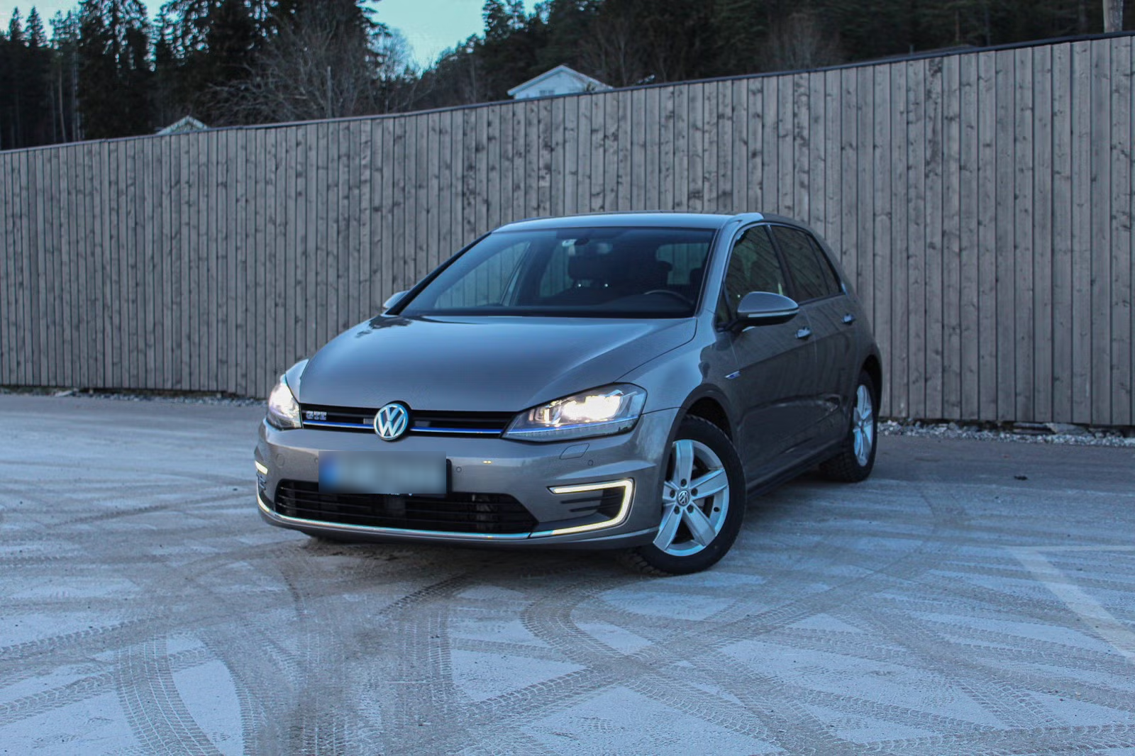 Volkswagen Golf 2016 1