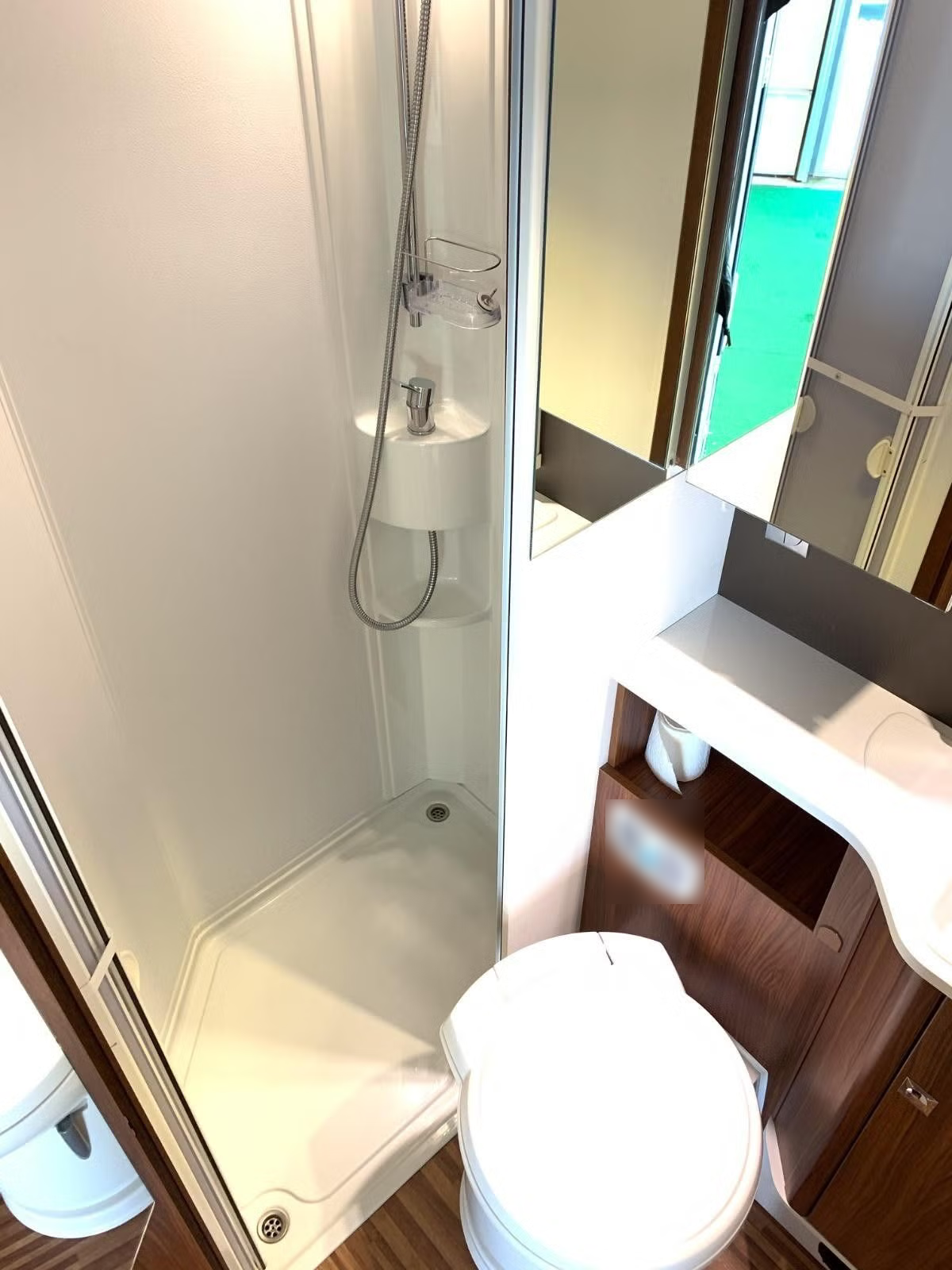 Adria Alcove 2017 17