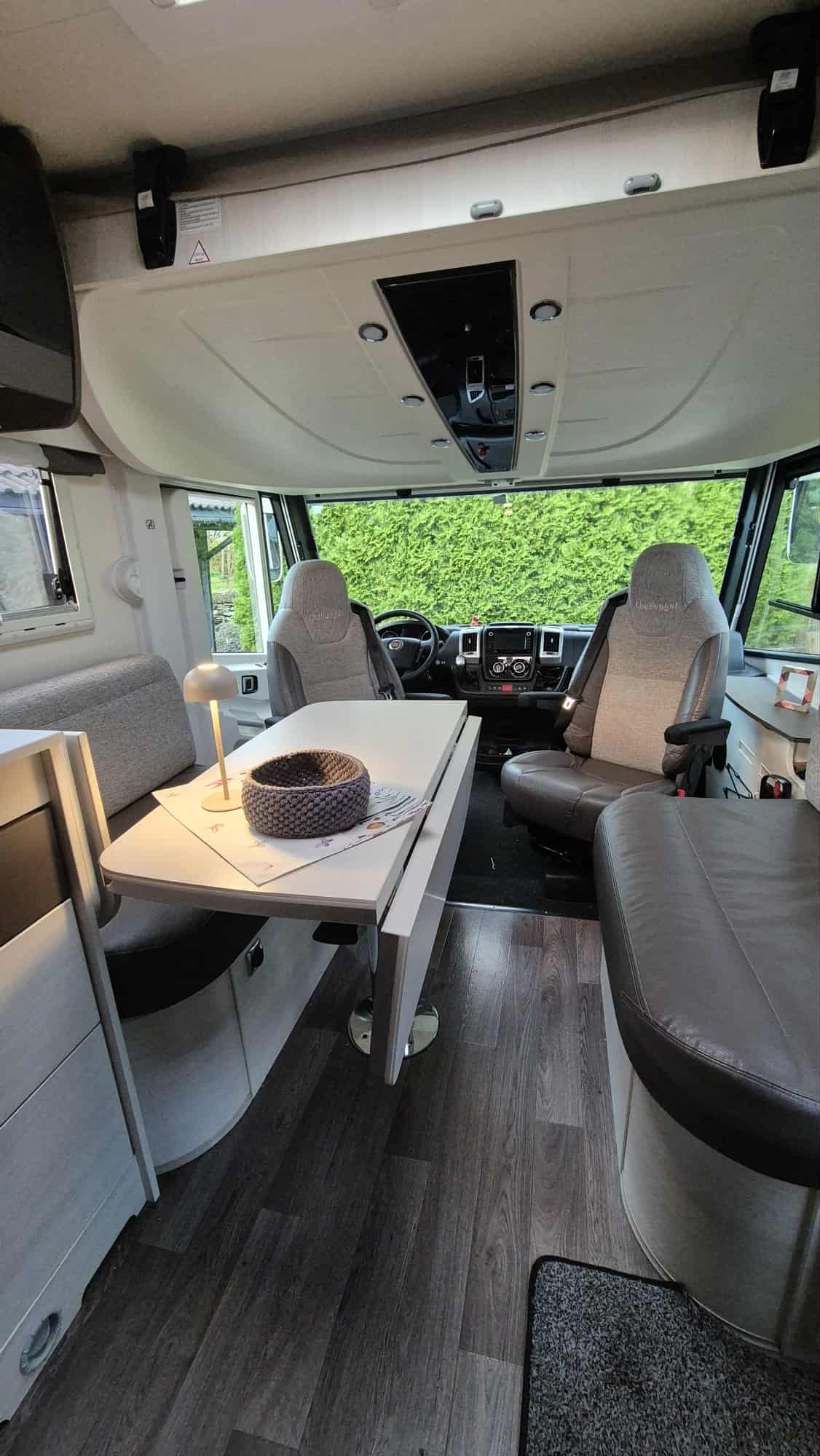 Challenger Sirius 3078 XLB 2018 13