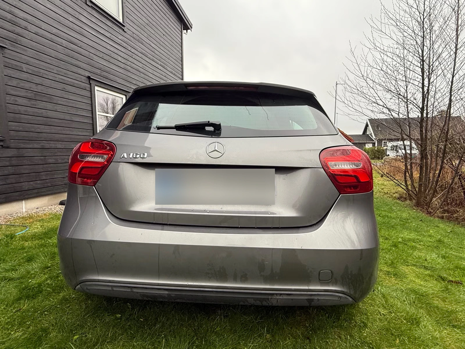 Mercedes-Benz A160 2016 28