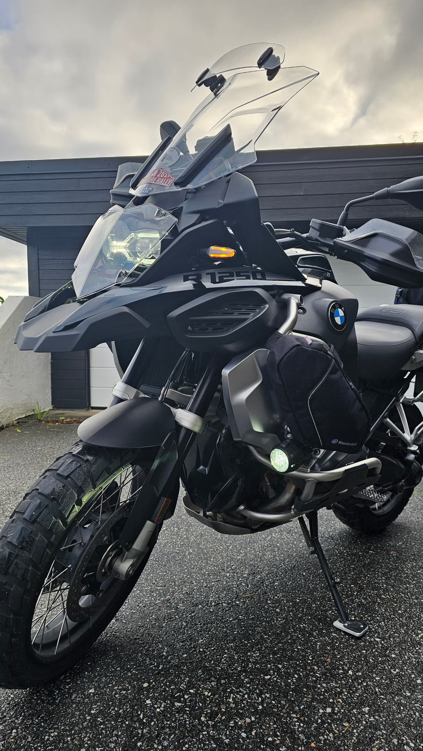 BMW R 1250 GS Adventure 2021 1