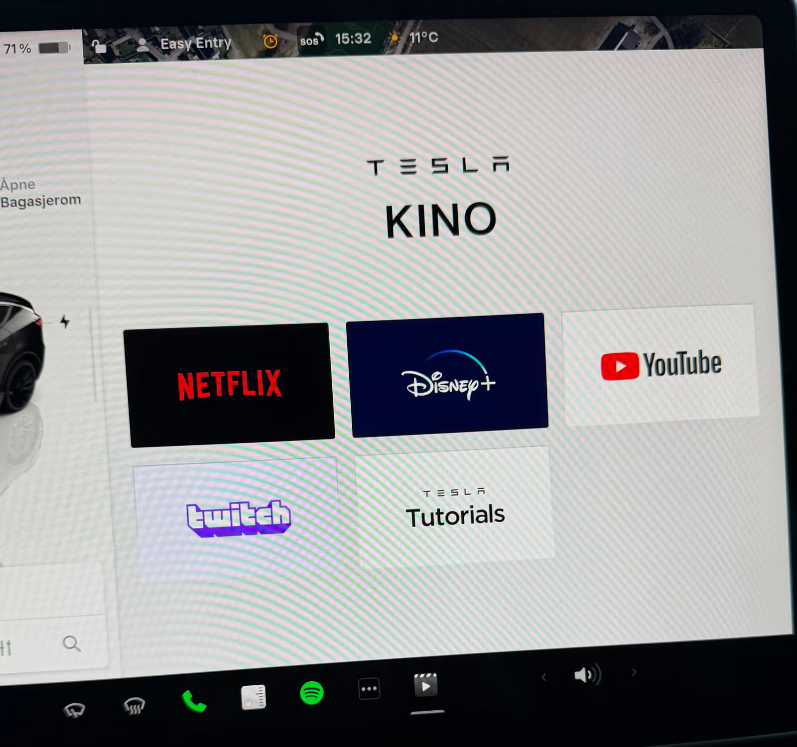 Tesla Model Y Performance 2023 11