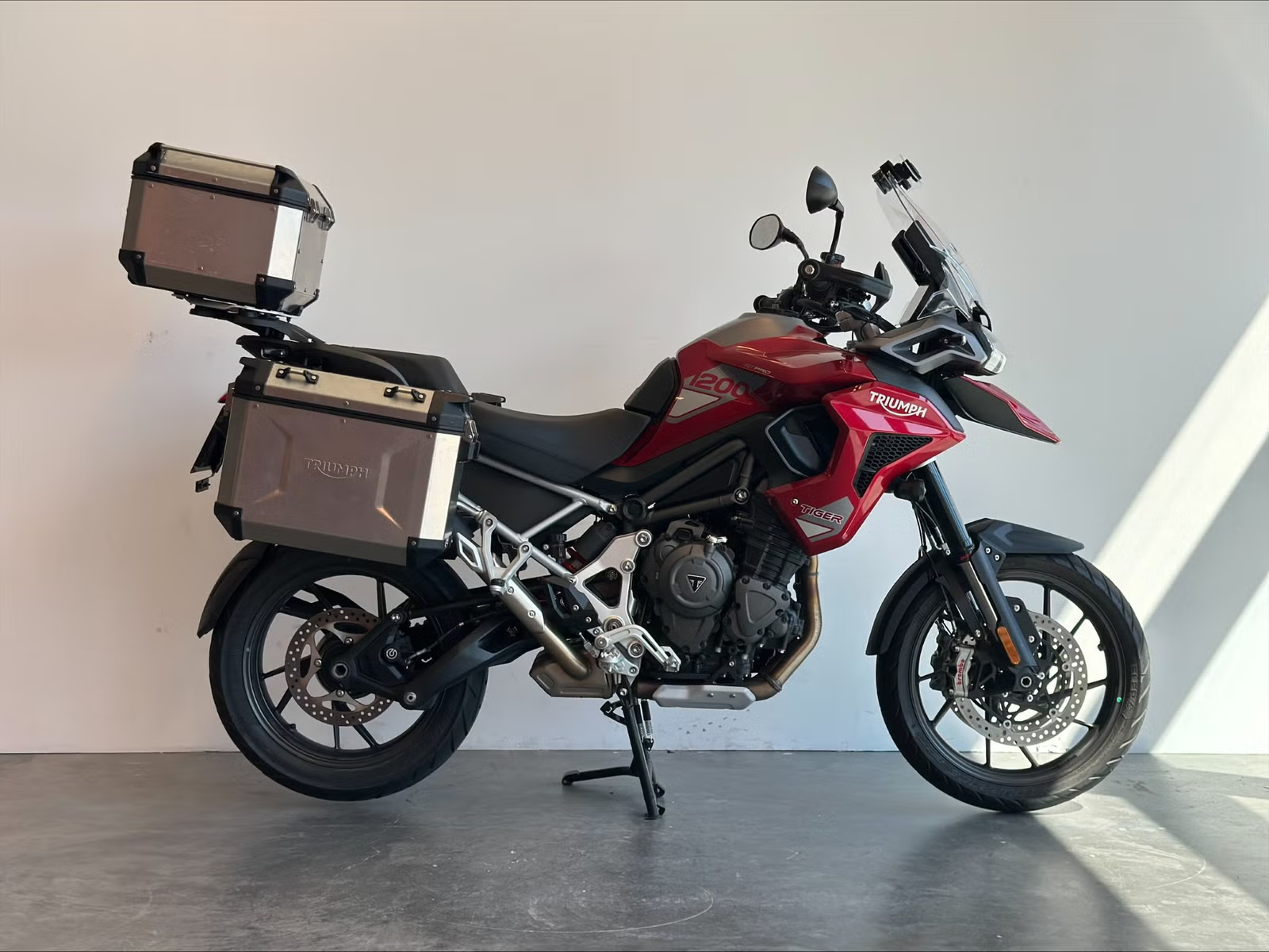 Triumph Tiger 1200 GT PRO 2024 3
