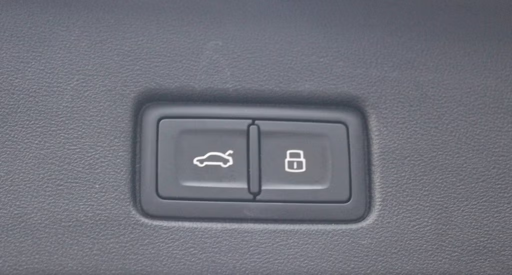 Audi Q4 e-tron 50 quattro Business plus 2022 10