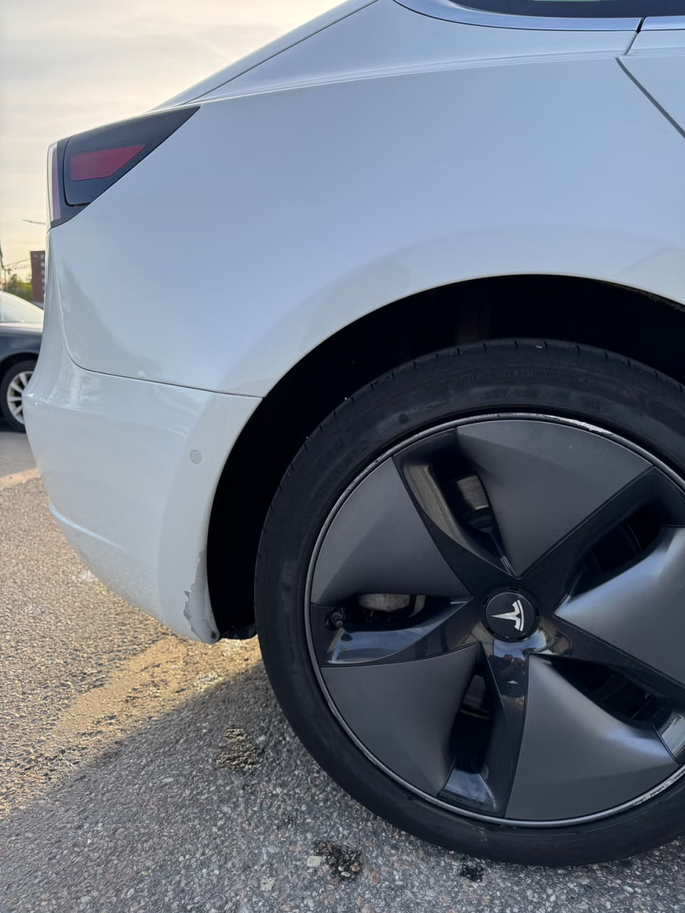Tesla Model 3 Long Range AWD 2019 18